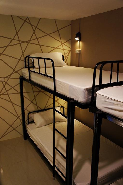 Link Corner Hostel Bangkok Zewnętrze zdjęcie